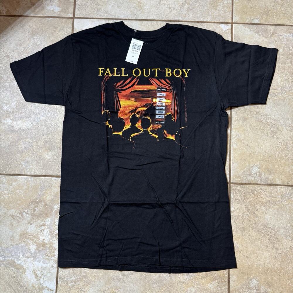 Fall Out Boy From Under The Cork Tree T-Shirt Size LARGE New With Tags